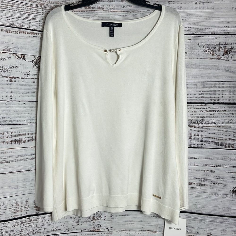 Ellen Tracy Sweater Womens Size L basic Long Sleeve pearl accent Ivory NWT